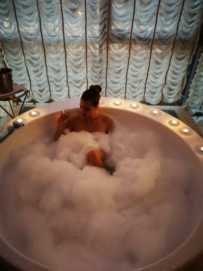 President Jacuzzi Apartment Klaipėda Dış mekan fotoğraf